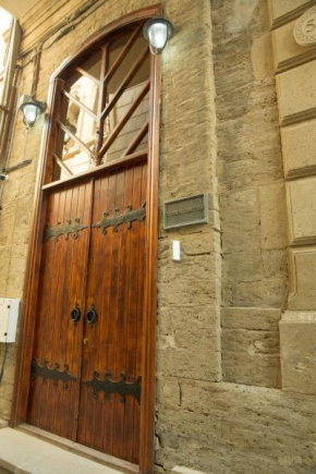 Town Gates Hotel